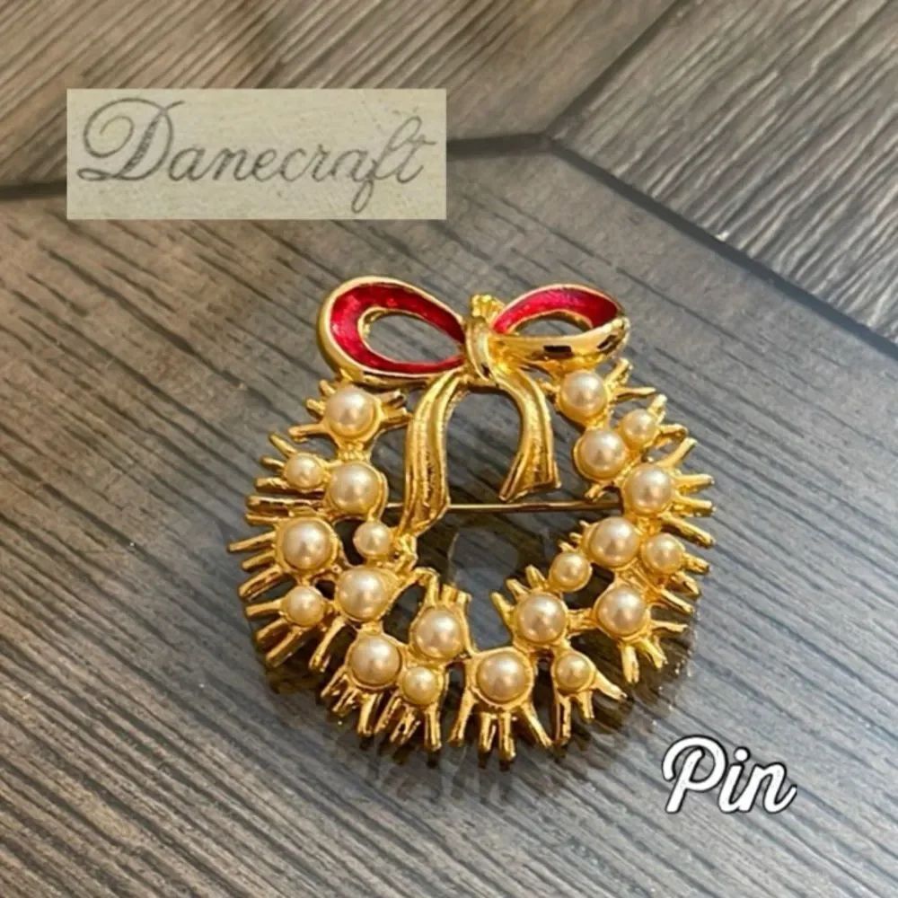 Vintage Dancraft Holiday Wreath Pin with Faux Pearls & Red Enamel Christmas Pin